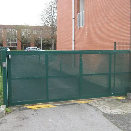 Szálloda Premiere Classe Toulouse Sud - Innopole 2*