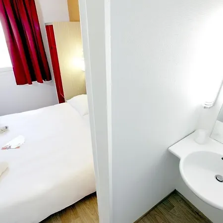 Premiere Classe Toulouse Sud - Innopole Hotel 2*